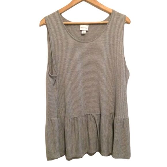 AVA + VIV GRAY WHITE STRIPED RUFFLE PEPLUM TANK TOP SIZE X - Picture 1 of 7